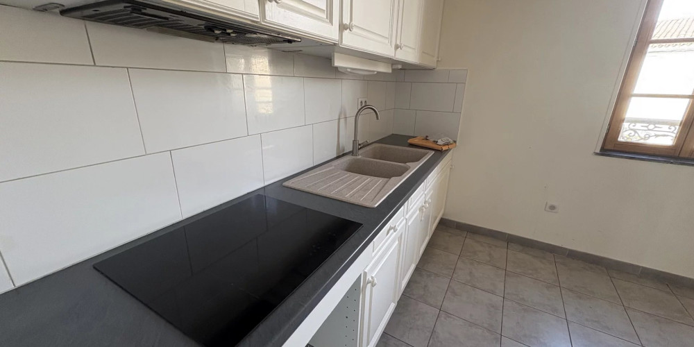 appartement à STE FOY LA GRANDE (33220)